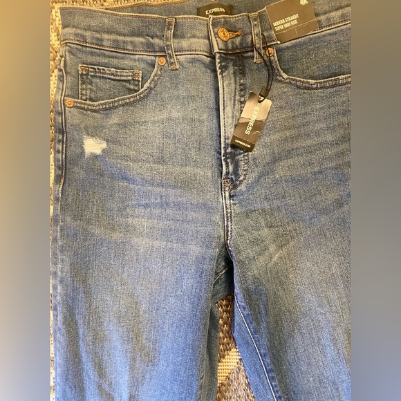 💙NEVER WORN | Express Modern Straight Super High Rise Jeans | Size 4R - Picture 9 of 12